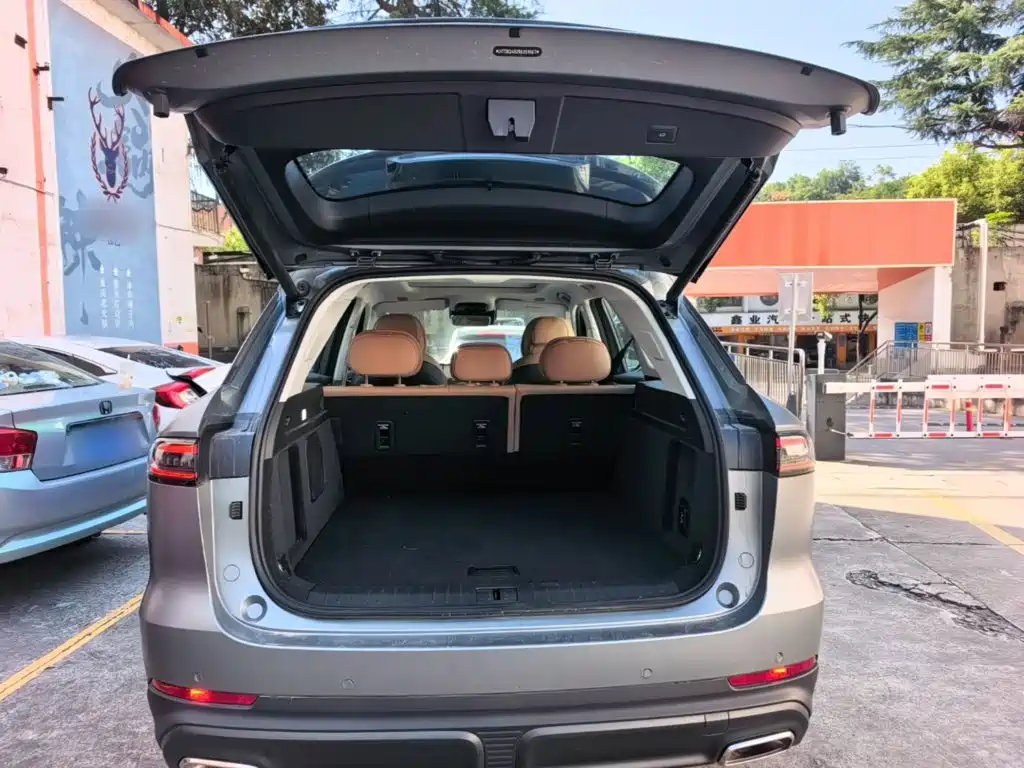 Chery Tiggo 8L — фото 19