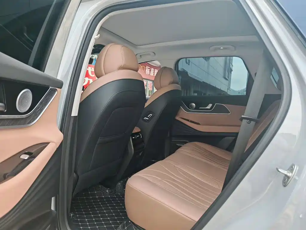 Chery Tiggo 8L — фото 3
