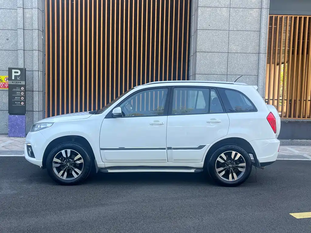 Chery Tiggo 3 — фото 7