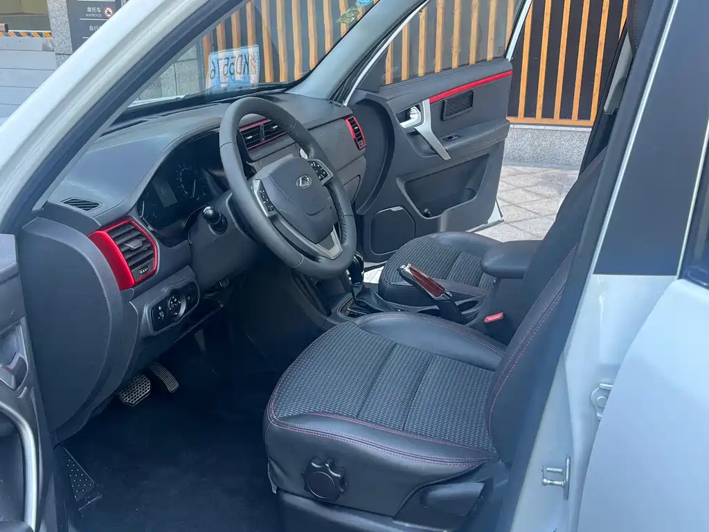Chery Tiggo 3 — фото 8