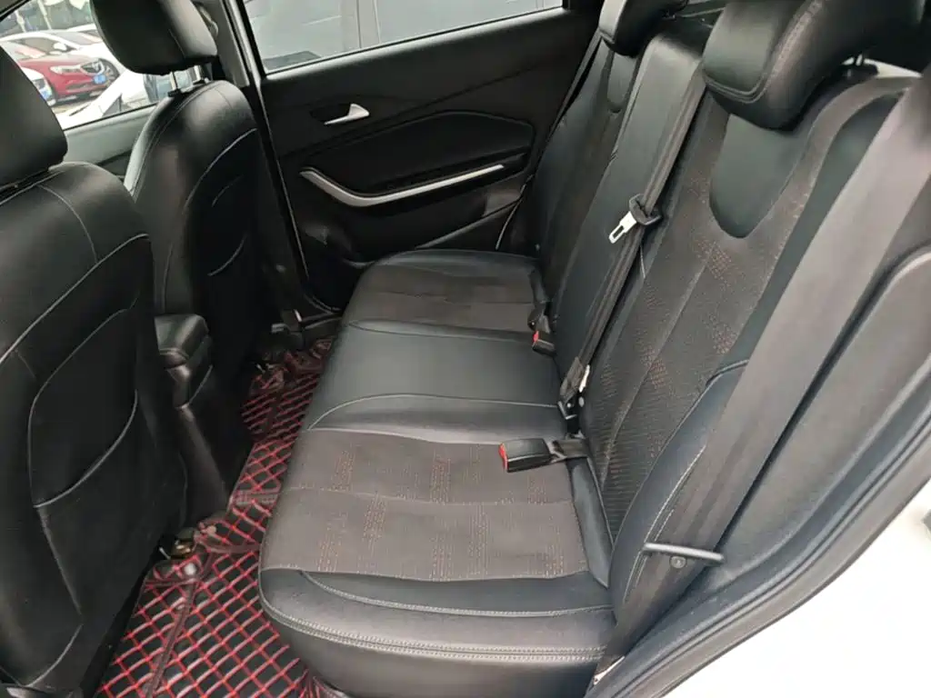 Chery Tiggo 3x — фото 17