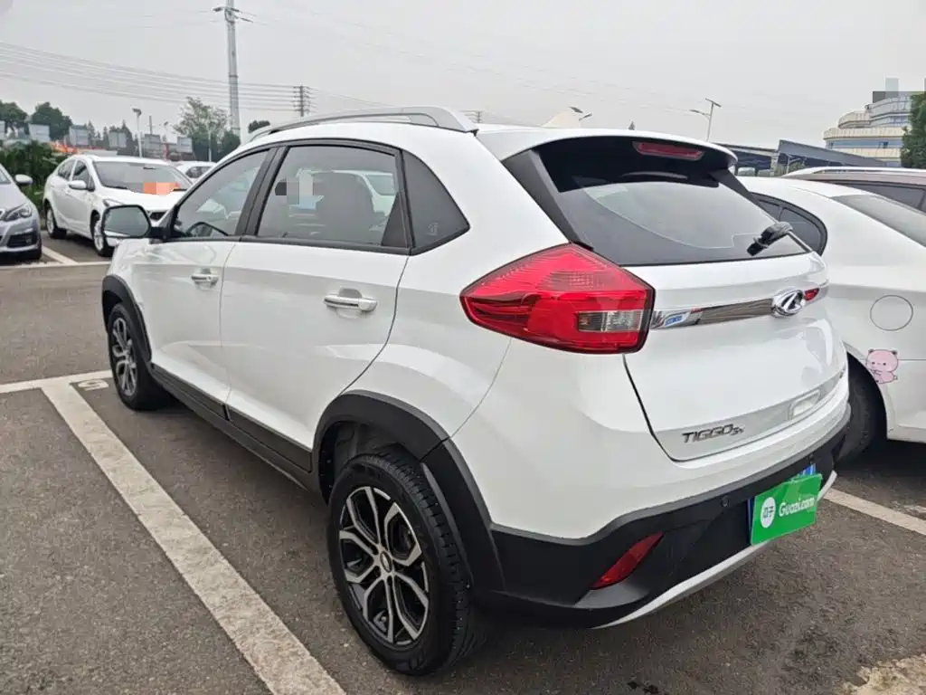 Chery Tiggo 3x — фото 5