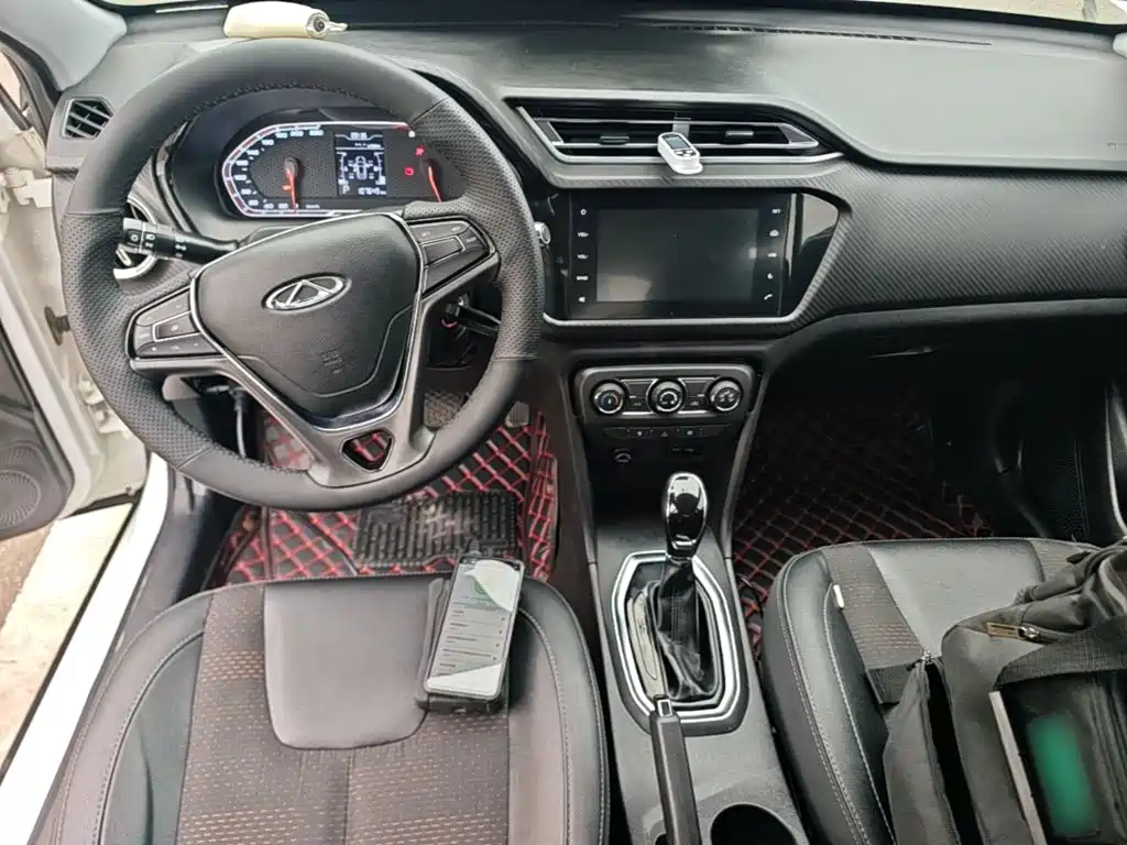 Chery Tiggo 3x — фото 10