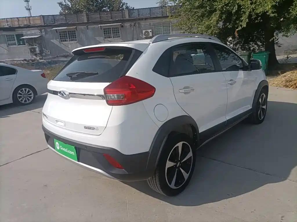 Chery Tiggo 3x — фото 7
