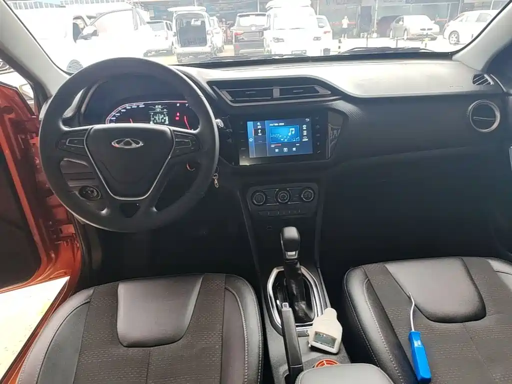 Chery Tiggo 3x — фото 10