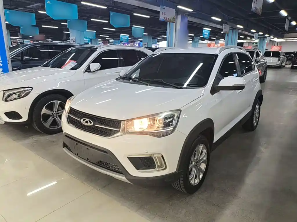 Chery Tiggo 3x — фото 2