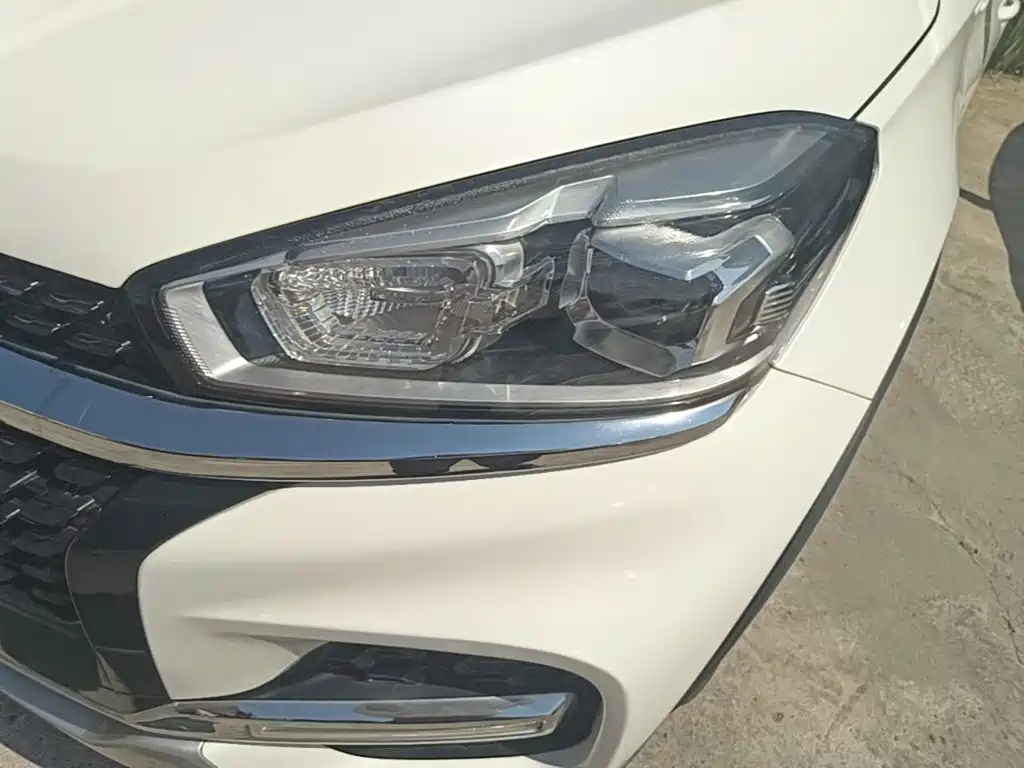 Chery Tiggo 8 — фото 24
