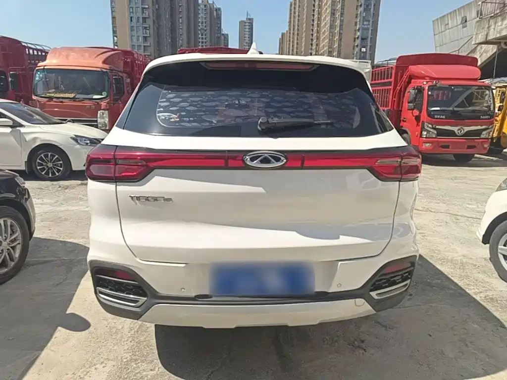 Chery Tiggo 8 — фото 6