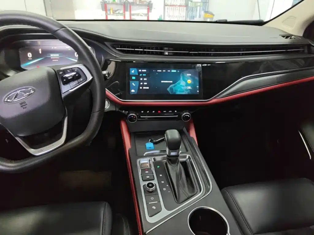 Chery Arrizo 5 PLUS — фото 13