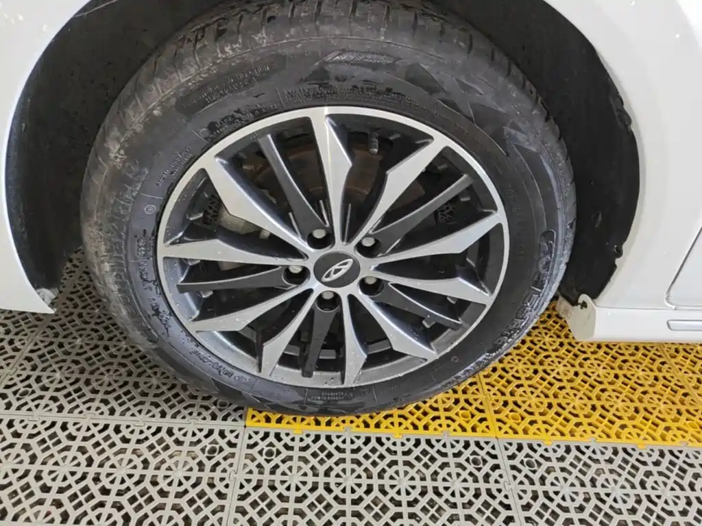Chery Arrizo 5 PLUS — фото 23