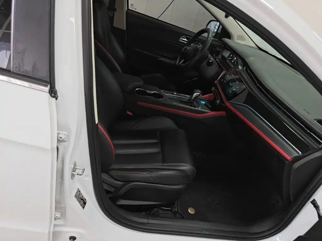 Chery Arrizo 5 PLUS — фото 25