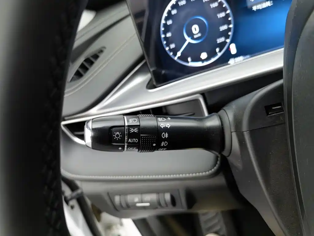Chery Tiggo 8 PLUS — фото 21