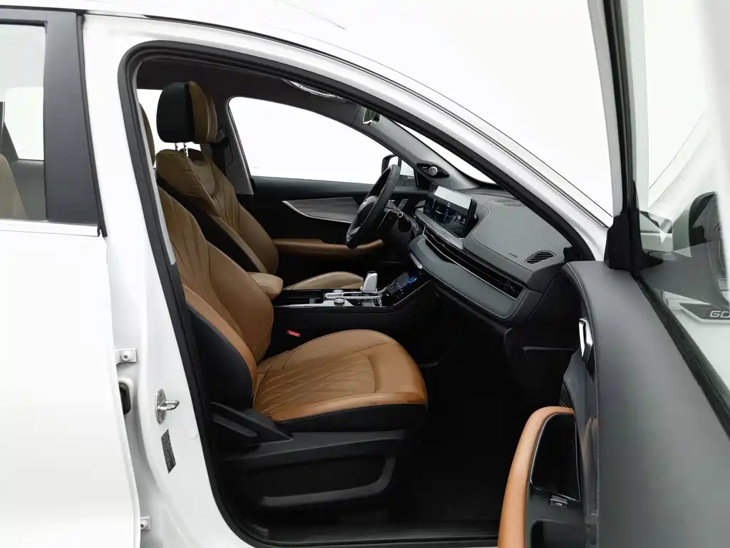Chery Tiggo 8 PLUS — фото 23