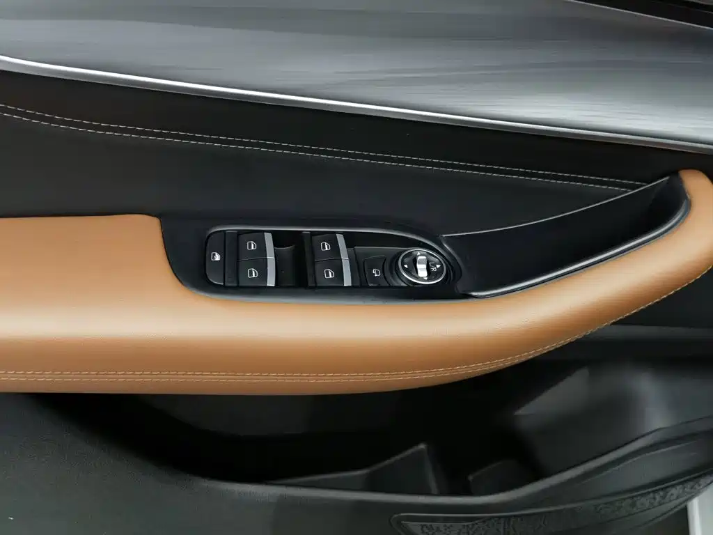 Chery Tiggo 8 PLUS — фото 9