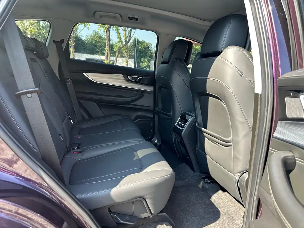 Chery Tiggo 8 PLUS — фото 9