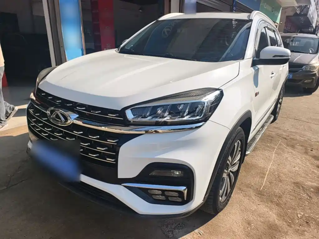 Chery Tiggo 8 — фото 2