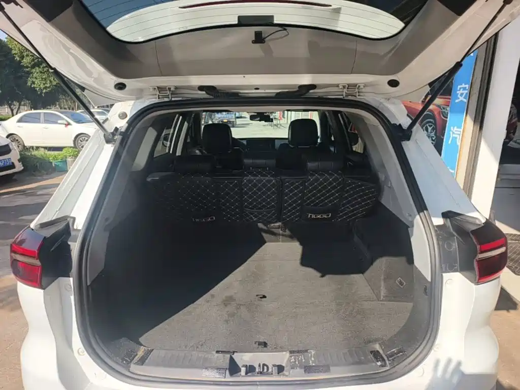 Chery Tiggo 8 — фото 19