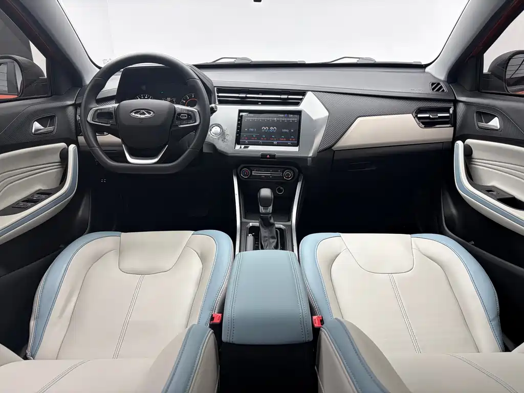 Chery Tiggo 3x — фото 11