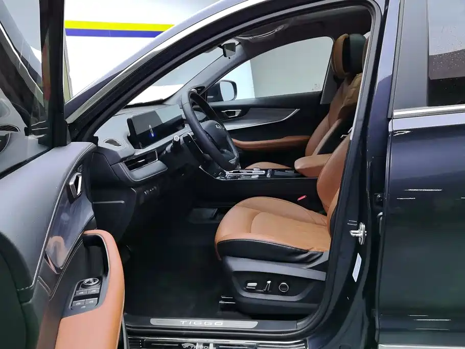 Chery Tiggo 8 PLUS — фото 9