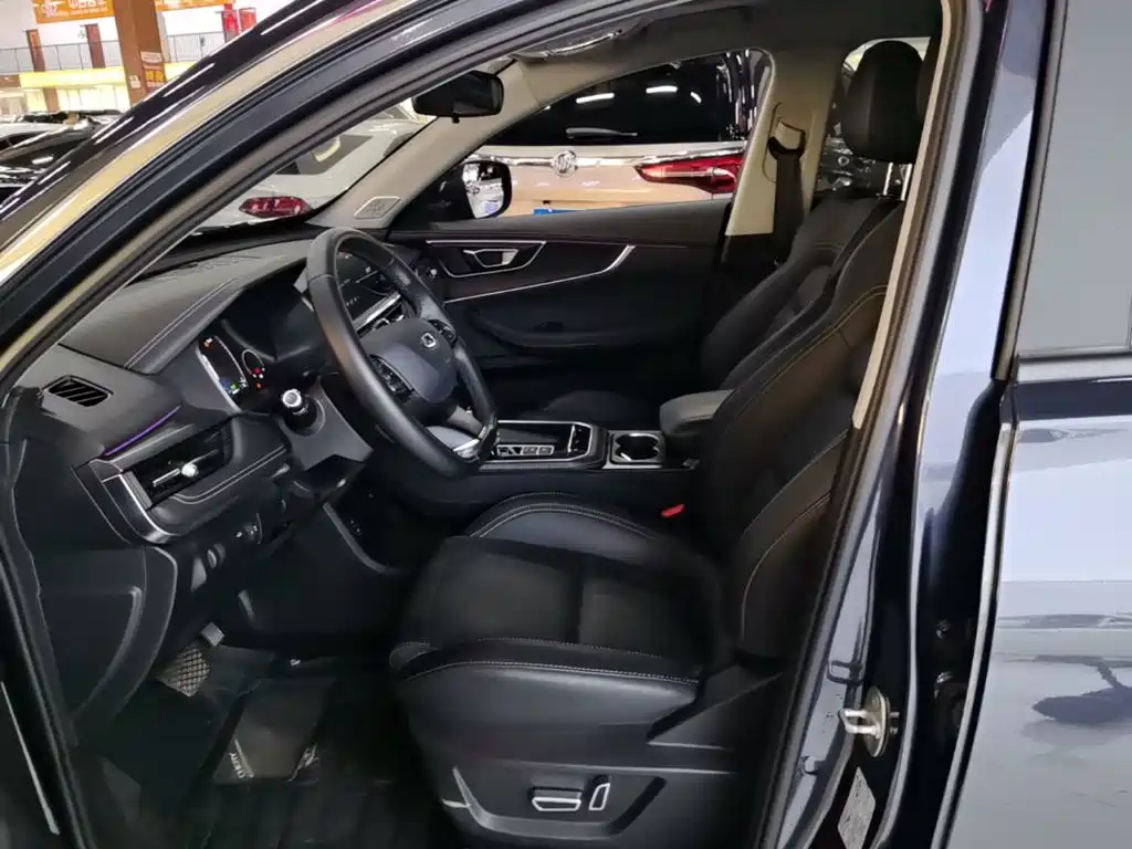 Chery Tiggo 8 — фото 15