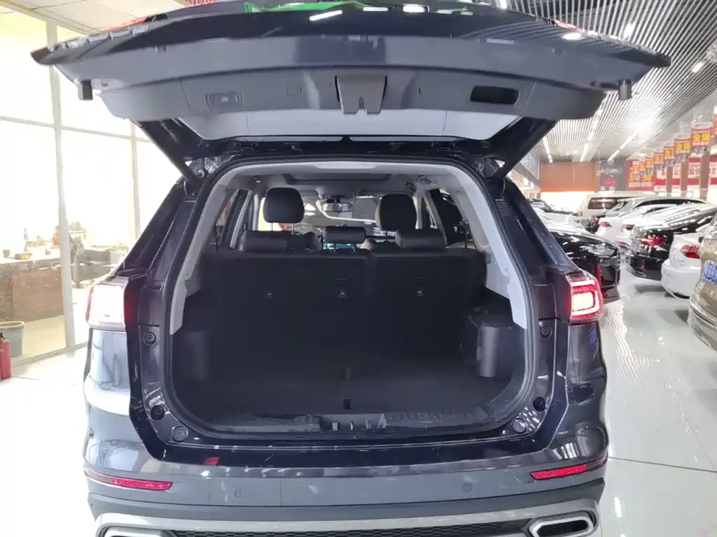 Chery Tiggo 8 — фото 19