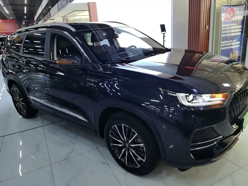 Chery Tiggo 8 — фото 4