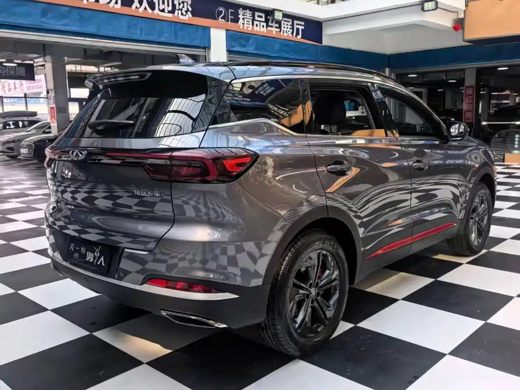 Chery Tiggo 7 — фото 13