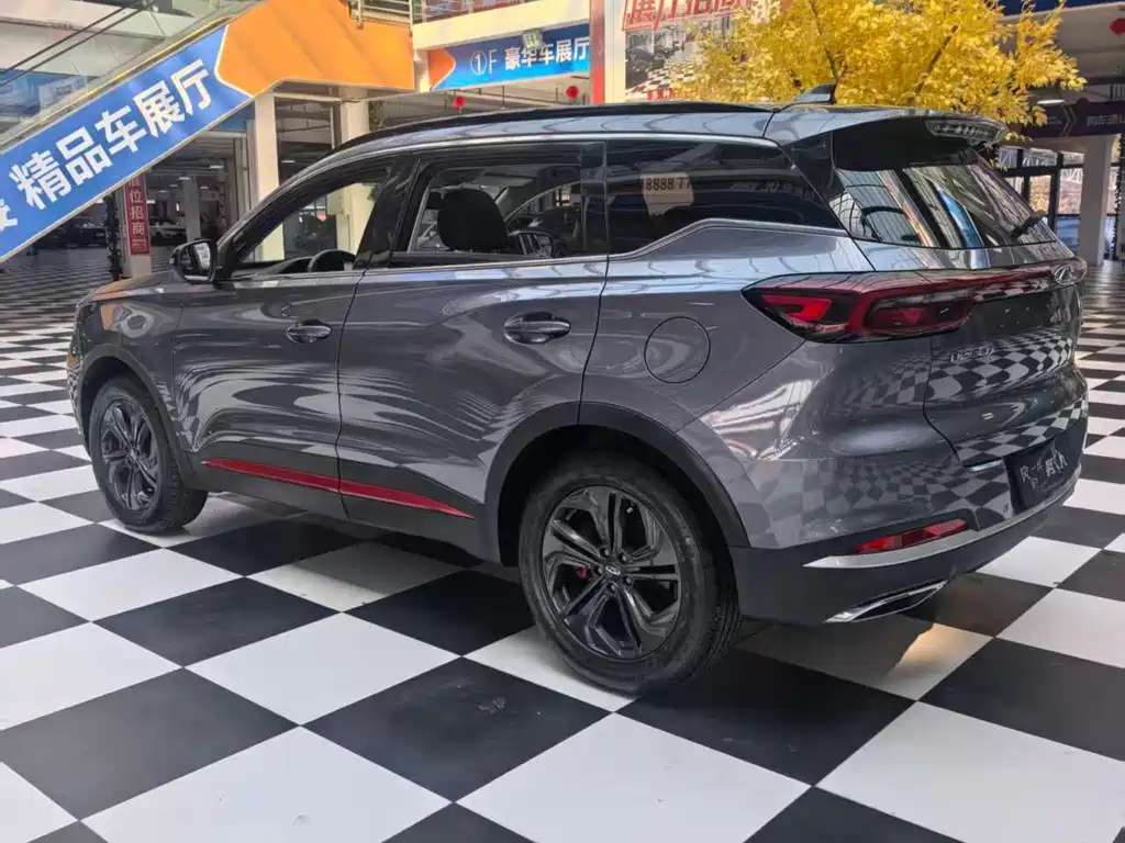 Chery Tiggo 7 — фото 14