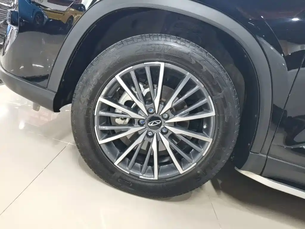 Chery Tiggo 8 PRO — фото 23