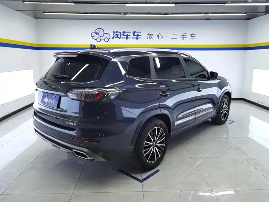 Chery Tiggo 8 — фото 3