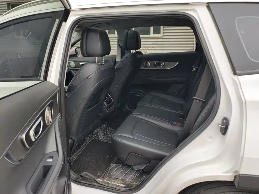 Chery Tiggo 8 PRO — фото 11
