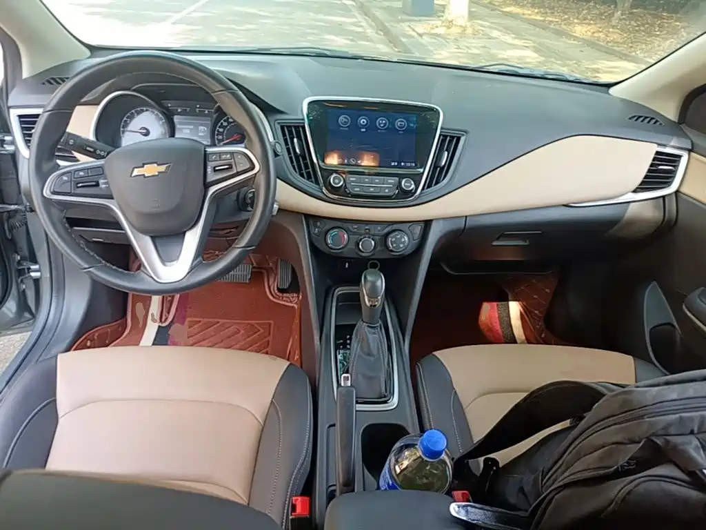 Chevrolet Monza — фото 10