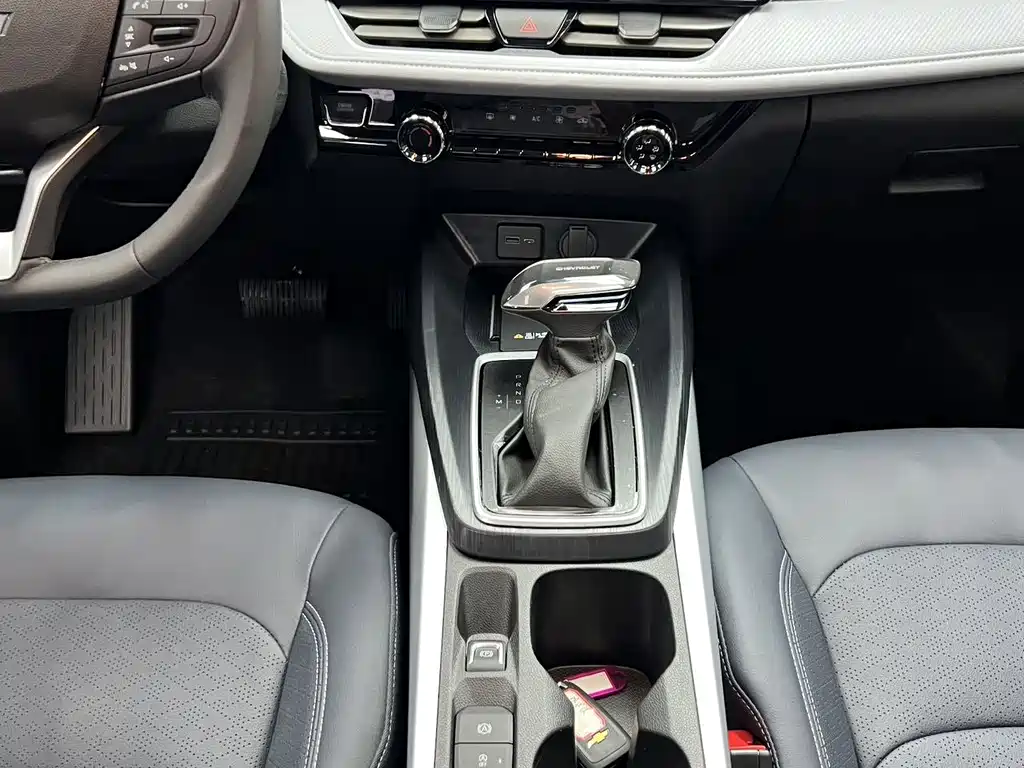 Chevrolet Monza — фото 13