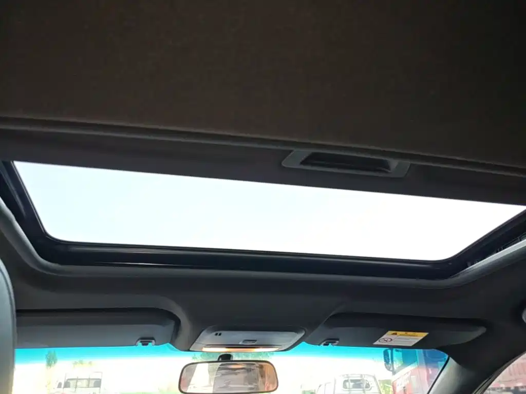 Chevrolet Monza — фото 18