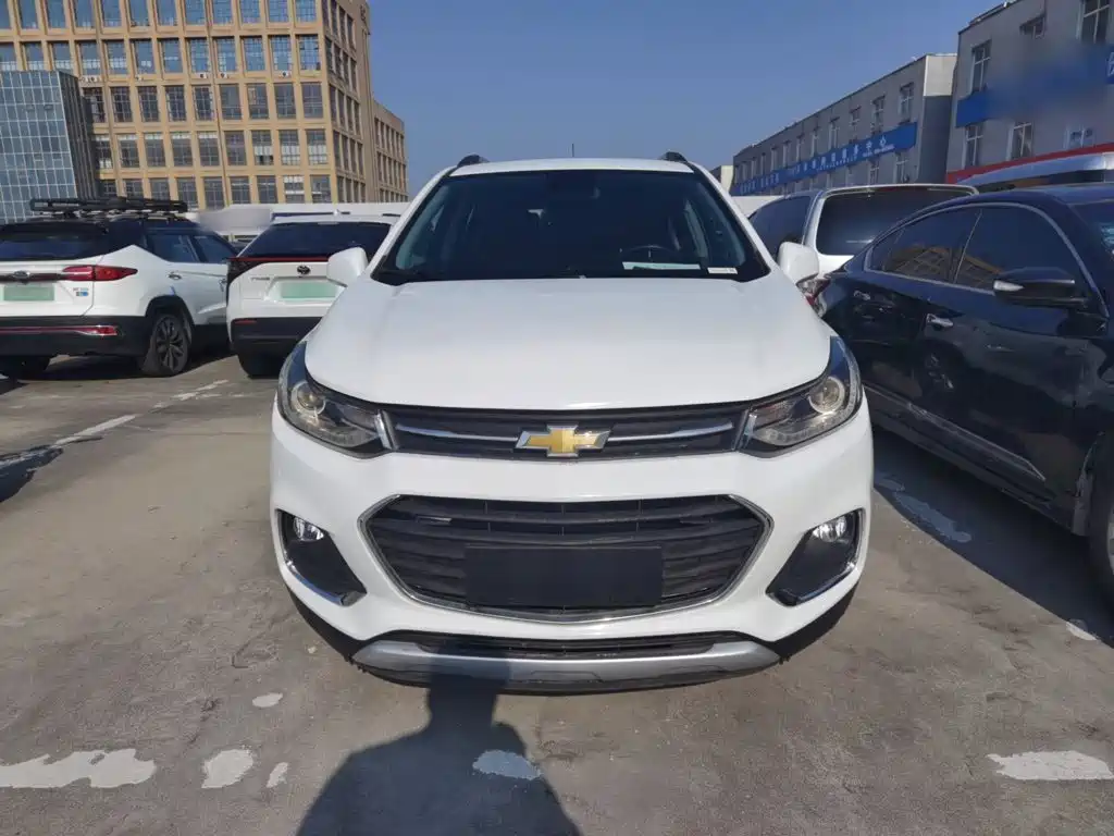 Chevrolet Trax — фото 19