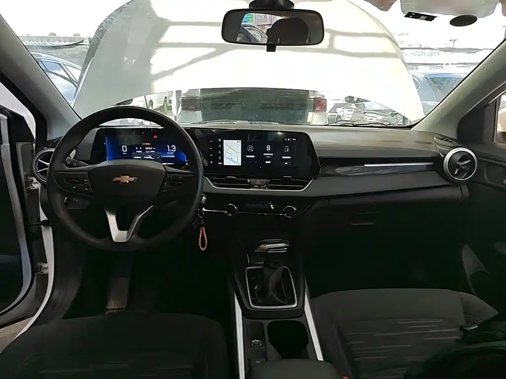 Chevrolet Monza — фото 10