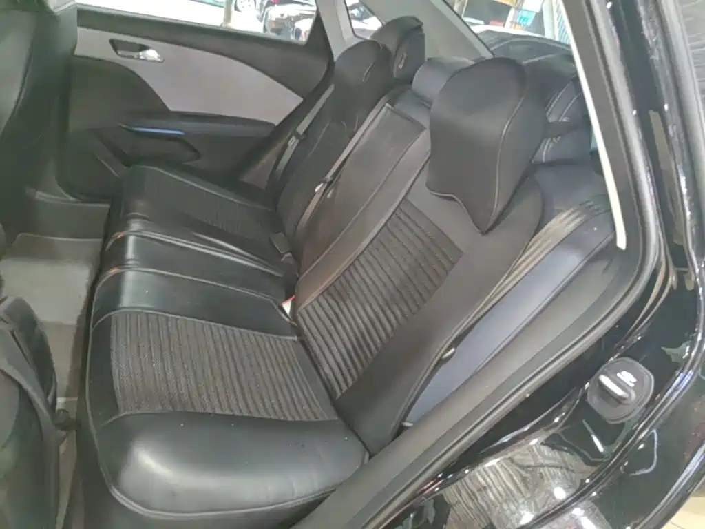 Chevrolet Monza — фото 17
