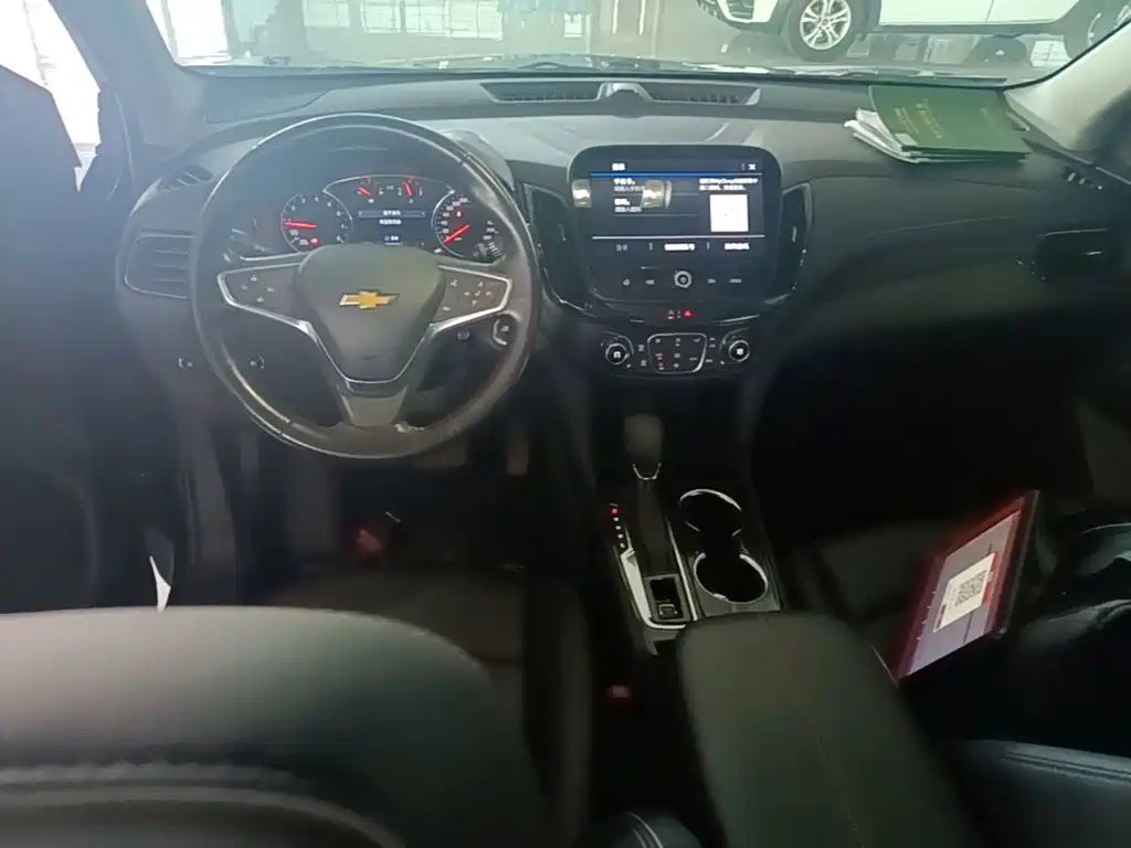 Chevrolet Equinox — фото 10