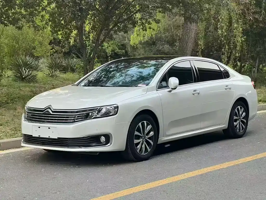 Citroen C6 — фото 2