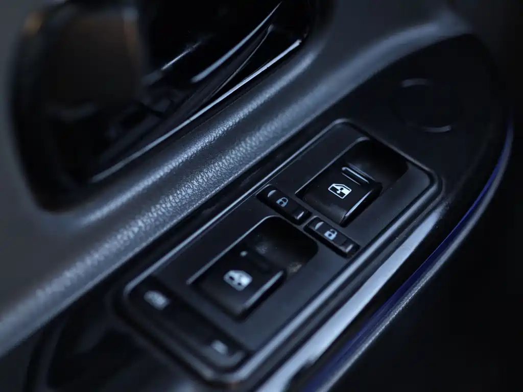 Dongfeng EM27 — фото 11