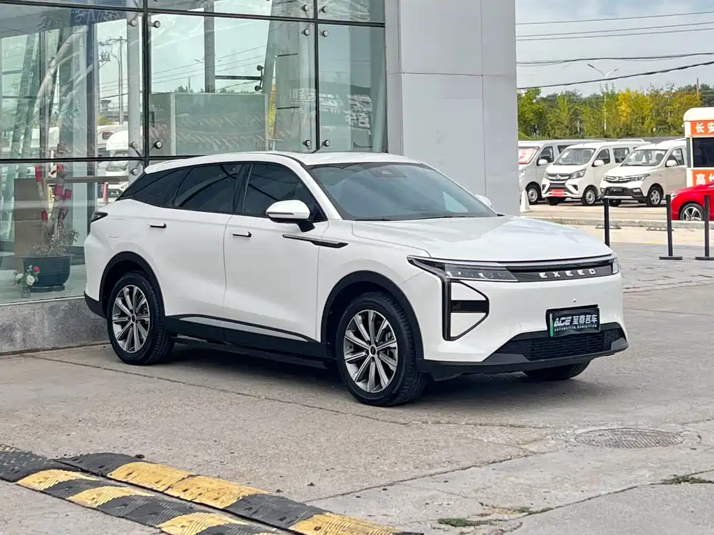 Exeed Yaoguang C-DM — фото 3