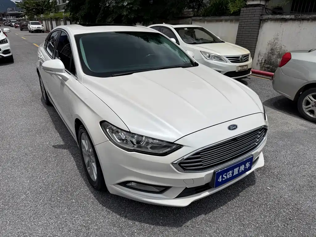 Ford Mondeo — фото 2