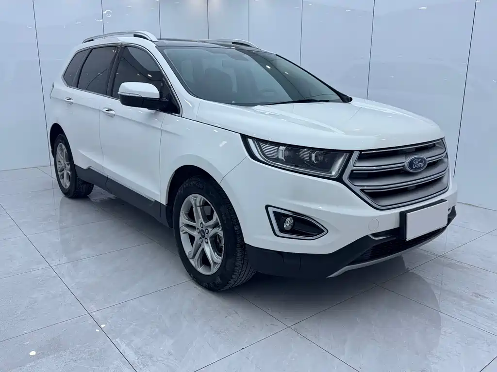 Ford Edge — фото 3