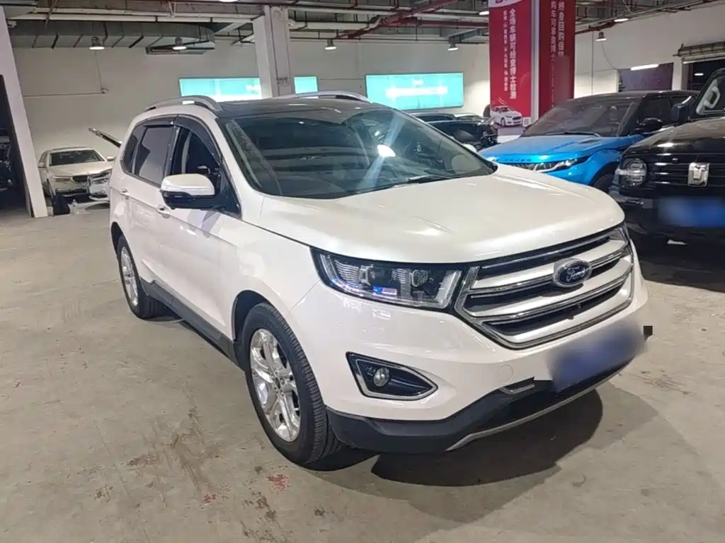 Ford Edge — фото 4