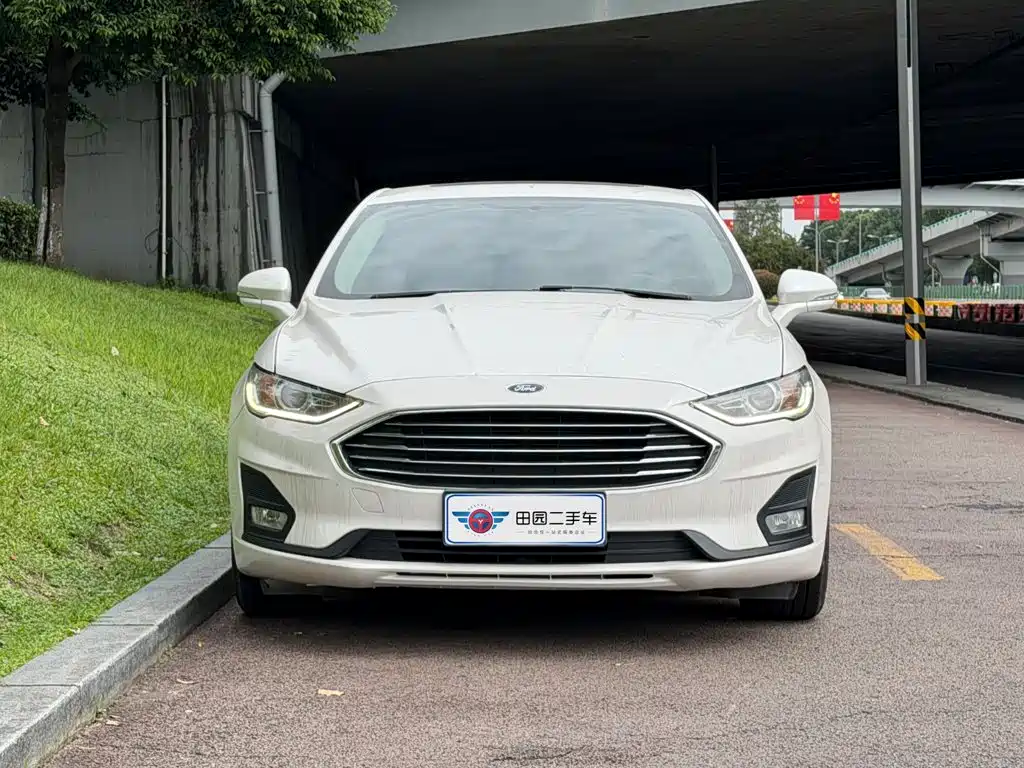 Ford Mondeo — фото 2