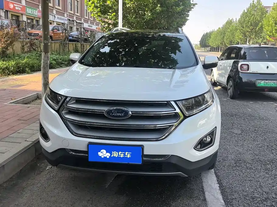 Ford Edge — фото 2