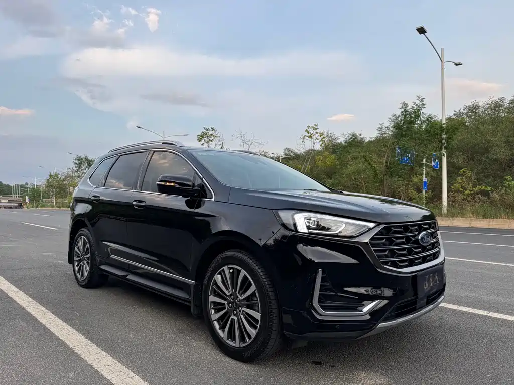 Ford Edge — фото 2