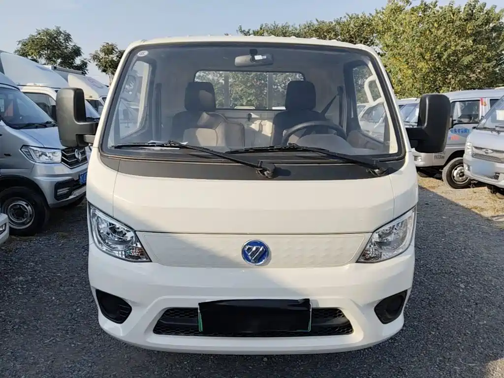 Foton Xiangling M New Energy — фото 3