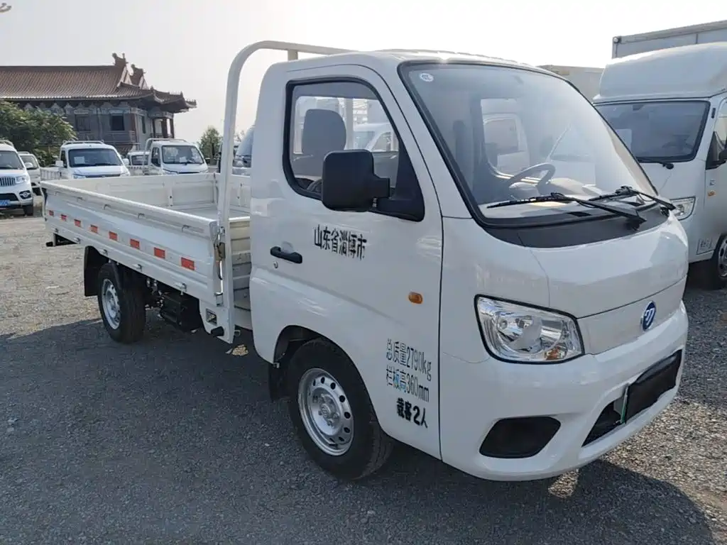 Foton Xiangling M New Energy — фото 4