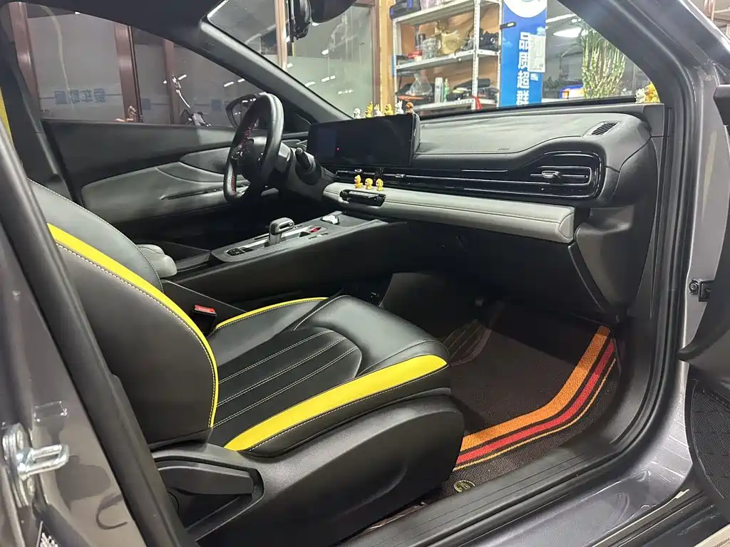 GAC Motor Shadow Leopard — фото 9
